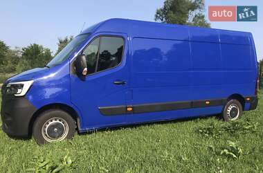 Грузовой фургон Renault Master 2022 в 