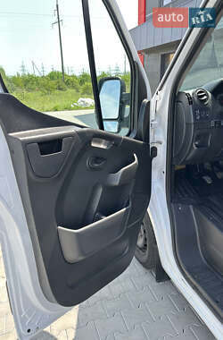 Микроавтобус Renault Master 2019 в 