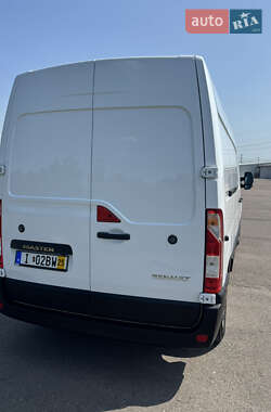 Грузовой фургон Renault Master 2021 в 