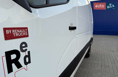Грузовой фургон Renault Master 2021 в 