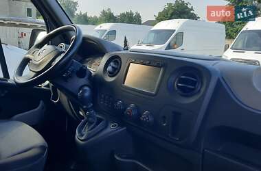 Грузовой фургон Renault Master 2016 в 