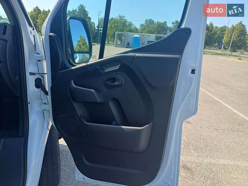 Микроавтобус Renault Master 2019 в Днепре