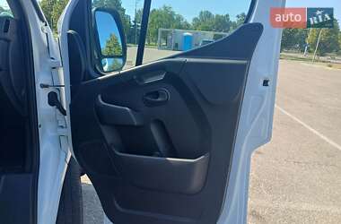 Микроавтобус Renault Master 2019 в 