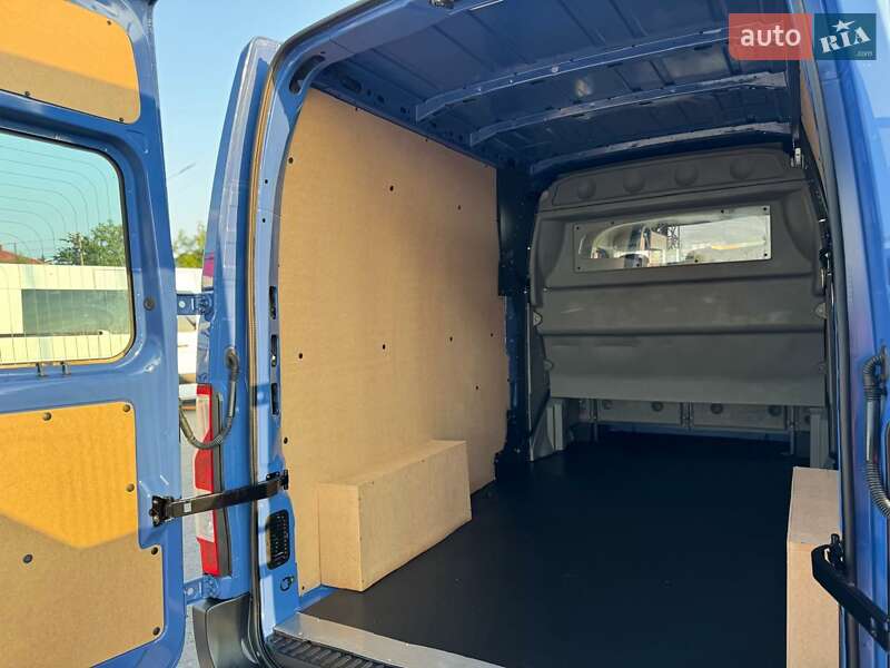 Грузопассажирский фургон Renault Master 2017 в Дубно
