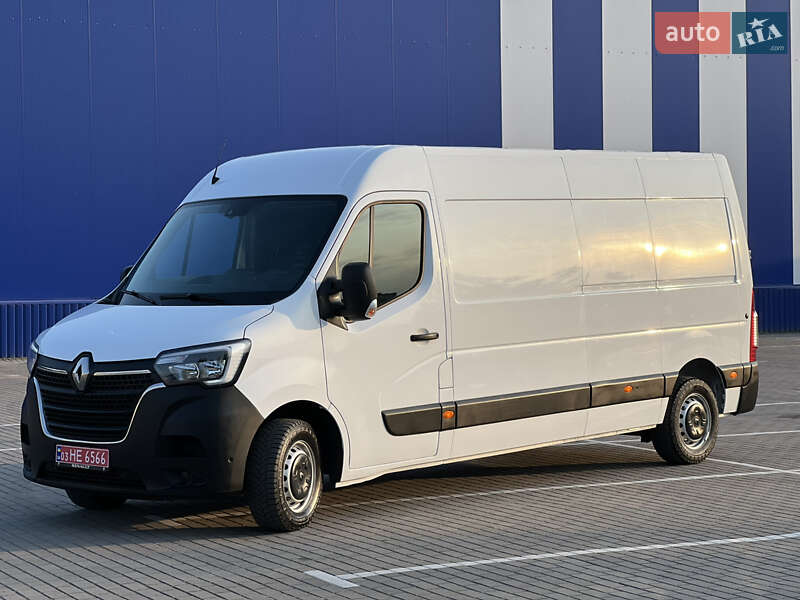 Грузовой фургон Renault Master 2022 в Дубно