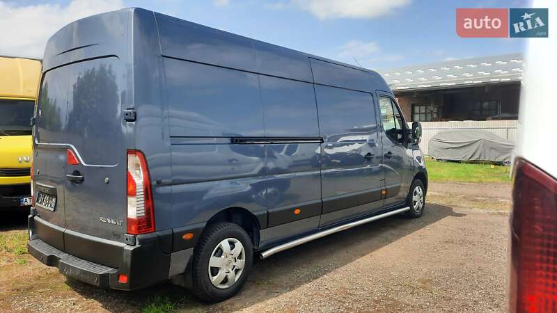 Грузовой фургон Renault Master 2015 в Ивано-Франковске