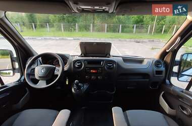 Грузовой фургон Renault Master 2017 в 