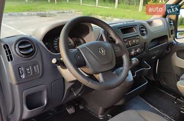 Грузовой фургон Renault Master 2017 в 