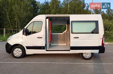 Грузовой фургон Renault Master 2017 в 