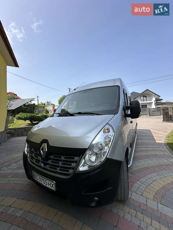 Микроавтобус Renault Master 2018 в 