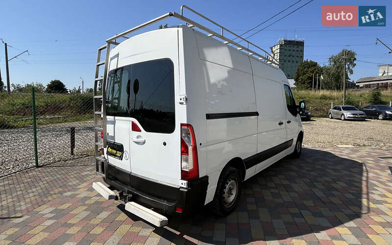 Вантажний фургон Renault Master 2012 в Стрию