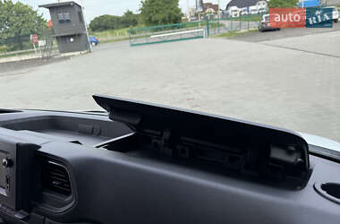 Грузовой фургон Renault Master 2022 в 