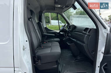 Грузовой фургон Renault Master 2021 в 