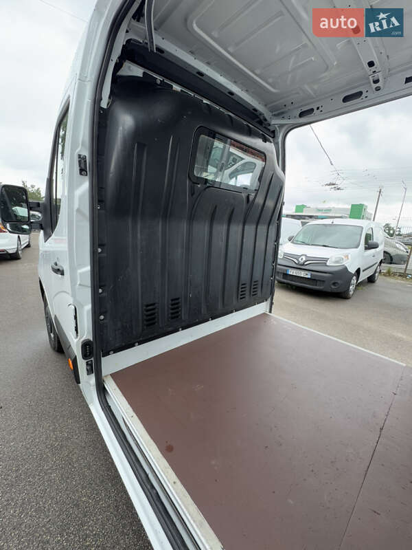 Грузовой фургон Renault Master 2020 в Киеве