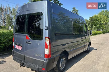 Грузопассажирский фургон Renault Master 2018 в 