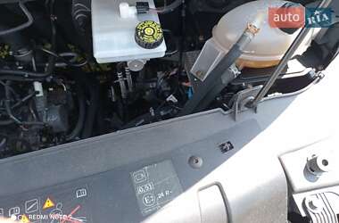 Грузовой фургон Renault Master 2022 в 
