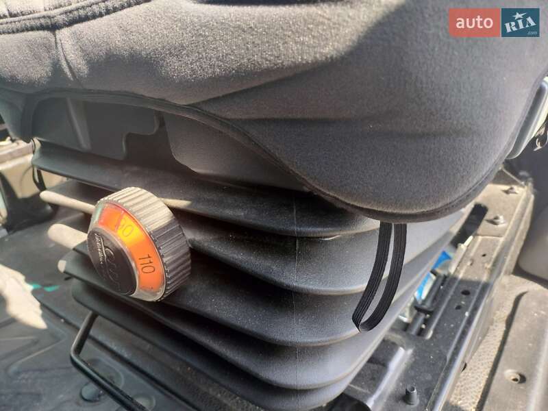 Автовоз Renault Master 2016 в Рівному