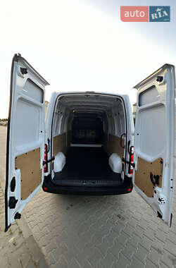 Вантажний фургон Renault Master 2023 в 