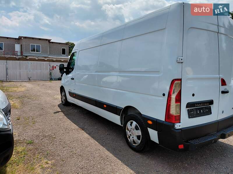 Грузовой фургон Renault Master 2017 в Ивано-Франковске