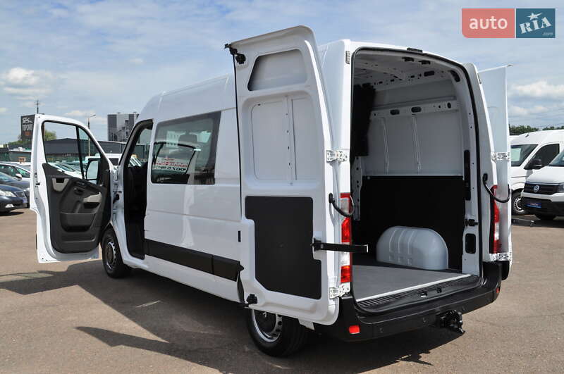 Грузопассажирский фургон Renault Master 2018 в Киеве