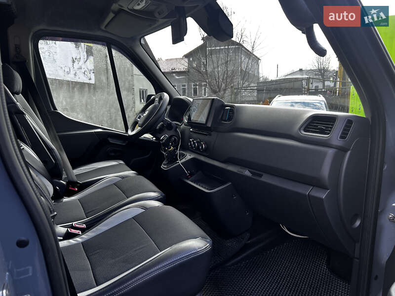 Микроавтобус Renault Master 2020 в Болехове