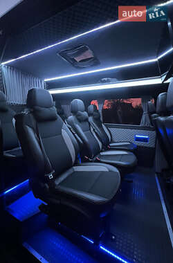 Микроавтобус Renault Master 2020 в 