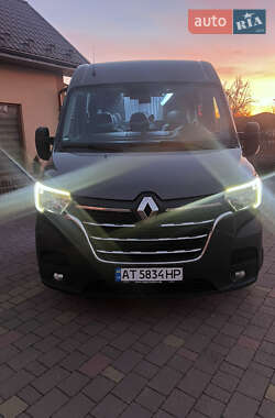Микроавтобус Renault Master 2020 в 