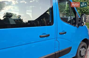 Микроавтобус Renault Master 2018 в 