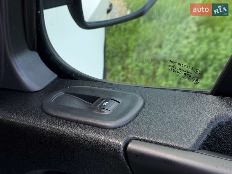 Автовоз Renault Master 2015 в Тернополе