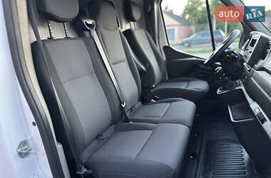 Грузовой фургон Renault Master 2021 в 