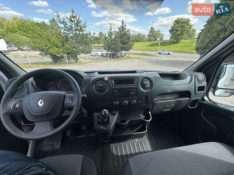 Грузовой фургон Renault Master 2018 в Львове