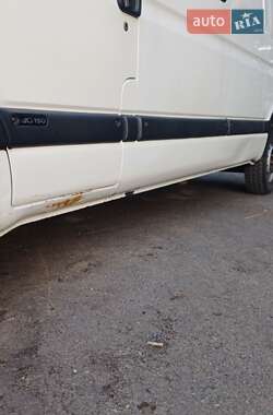 Грузовой фургон Renault Master 2008 в 