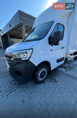 Грузовой фургон Renault Master 2019 в 