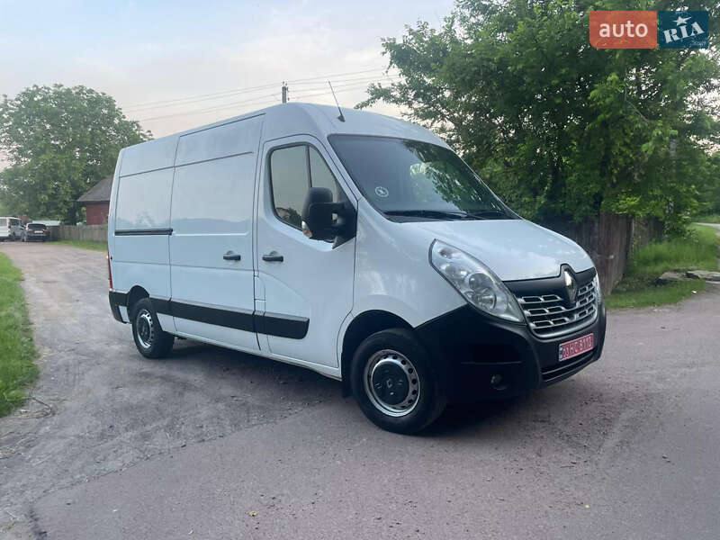 Грузовой фургон Renault Master 2019 в Коростене