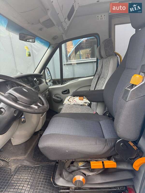 Микроавтобус Renault Master 2008 в Киеве фото 11 Микроавтобус Renault Master 2008 в Киеве