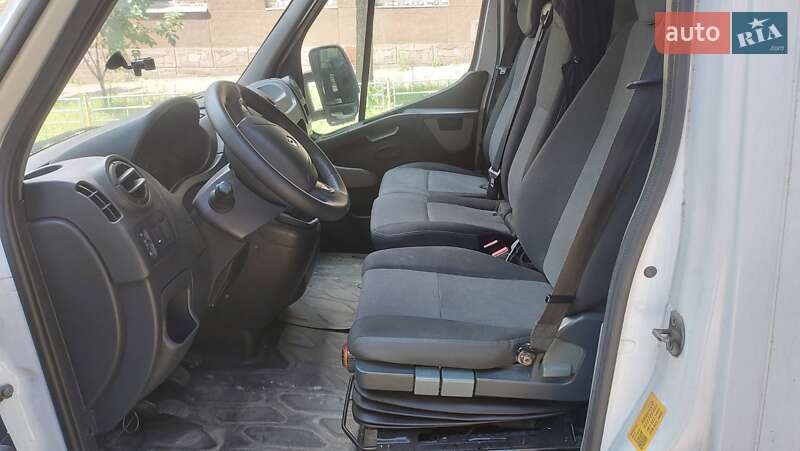 Тентованый Renault Master 2018 в Киеве