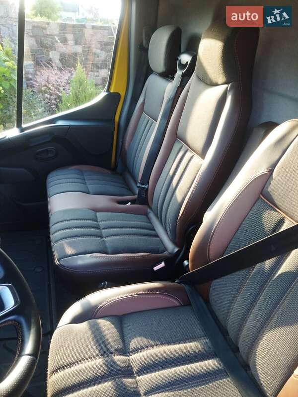 Грузовой фургон Renault Master 2020 в Дубно
