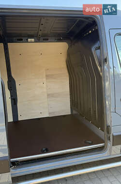 Грузовой фургон Renault Master 2020 в 