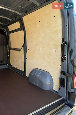 Грузовой фургон Renault Master 2020 в 