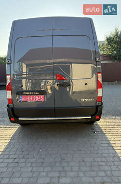 Грузовой фургон Renault Master 2020 в 