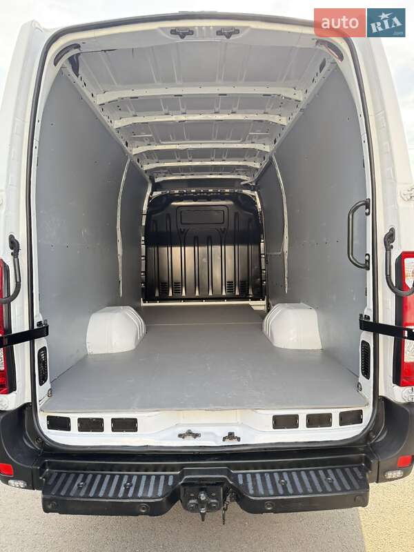 Грузовой фургон Renault Master 2020 в Луцке