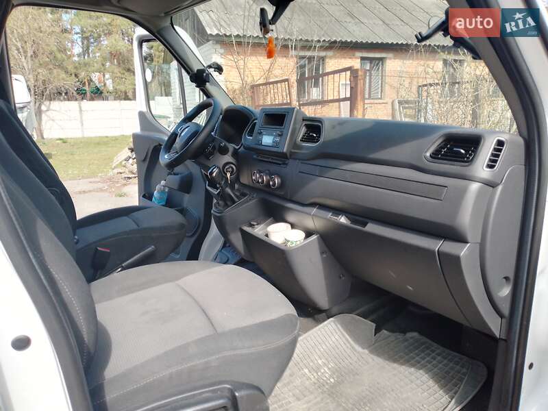 Тентований Renault Master 2020 в Ріпках
