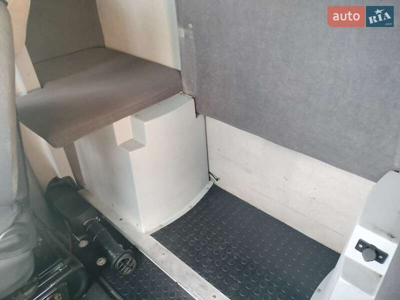 Автовоз Renault Master 2016 в Рівному