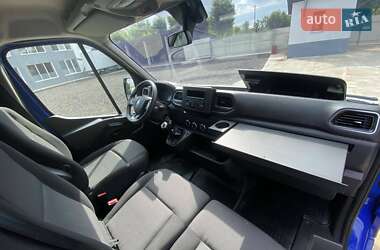 Вантажний фургон Renault Master 2023 в 