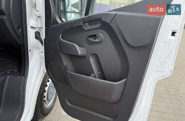 Грузовой фургон Renault Master 2020 в 