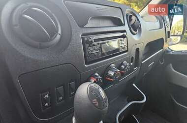 Грузовой фургон Renault Master 2018 в 