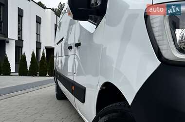 Вантажний фургон Renault Master 2020 в 