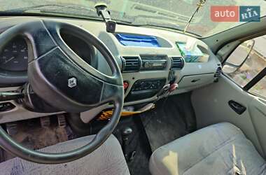Вантажний фургон Renault Master 2003 в Долині