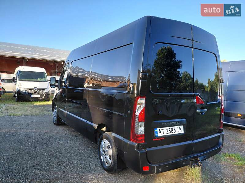 Грузовой фургон Renault Master 2016 в Ивано-Франковске