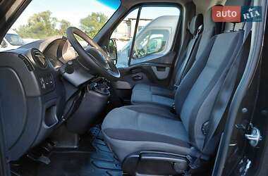 Грузовой фургон Renault Master 2016 в 